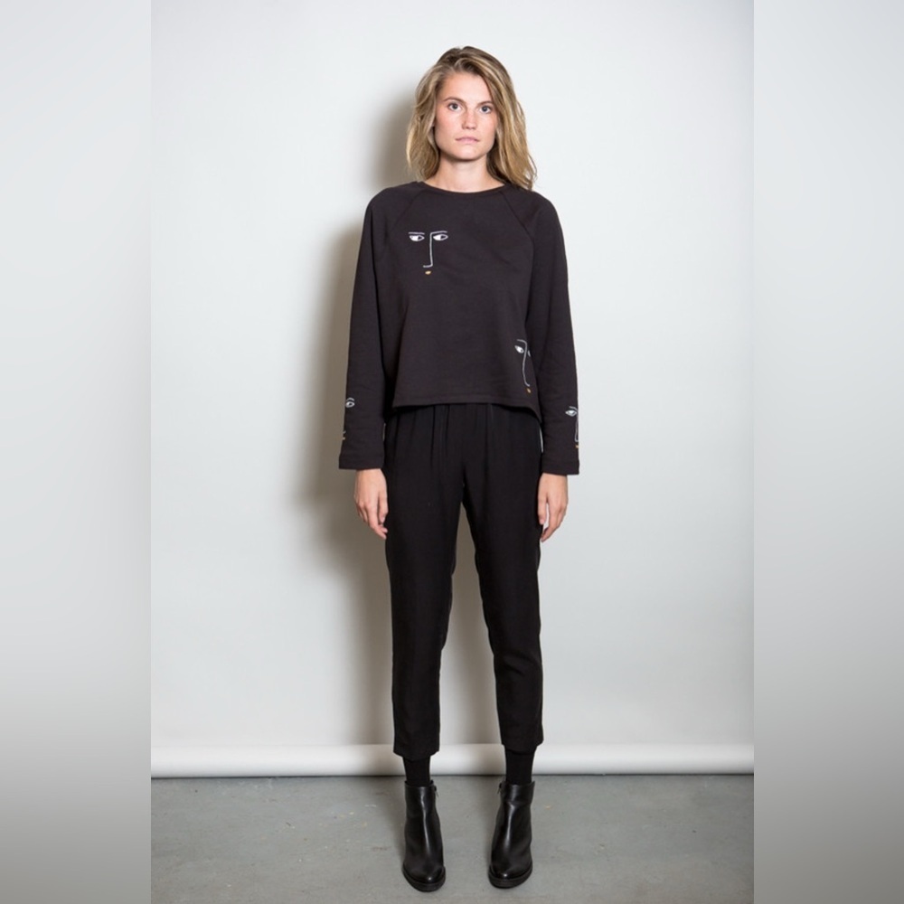 Kowtow Long Sleeve Black organic Cotton Figures sweatshirt M